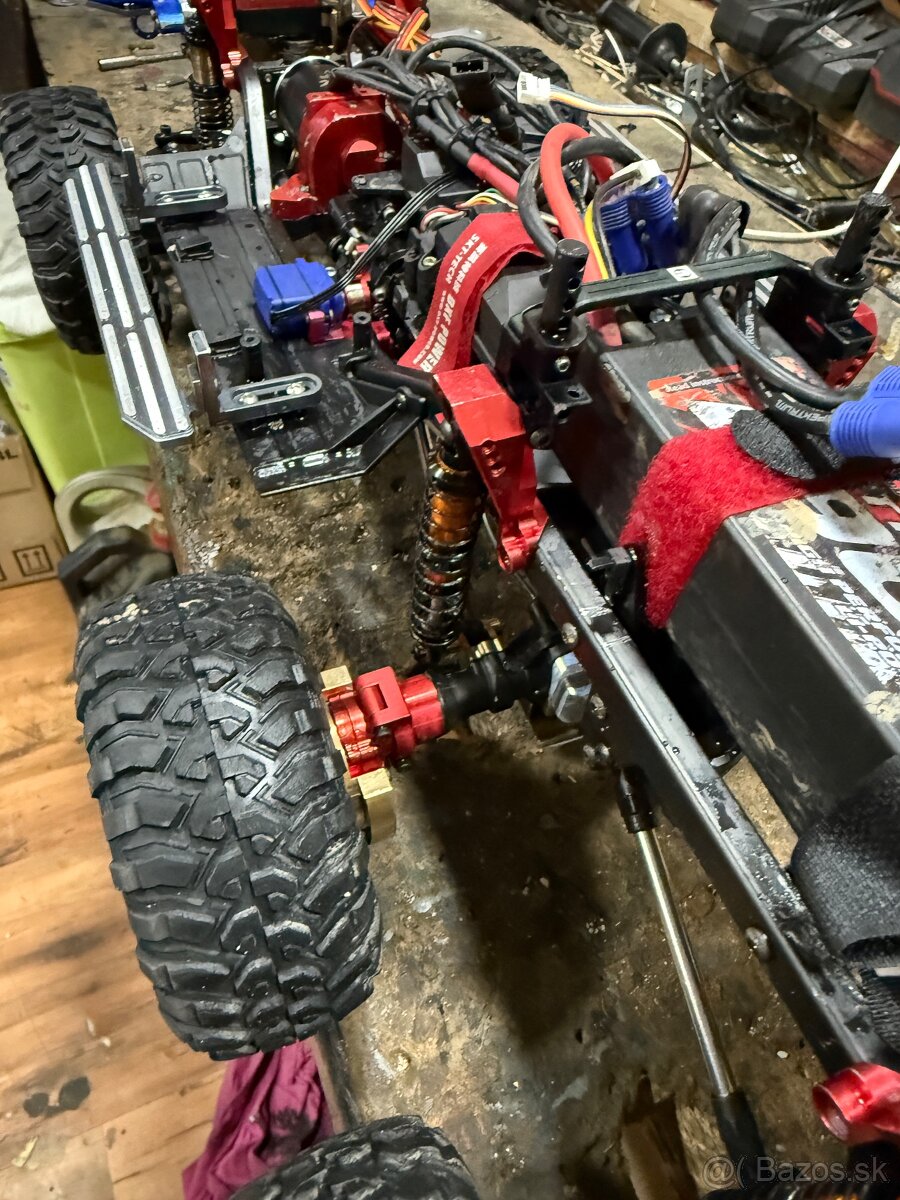 RC crawler 1:10 - 7