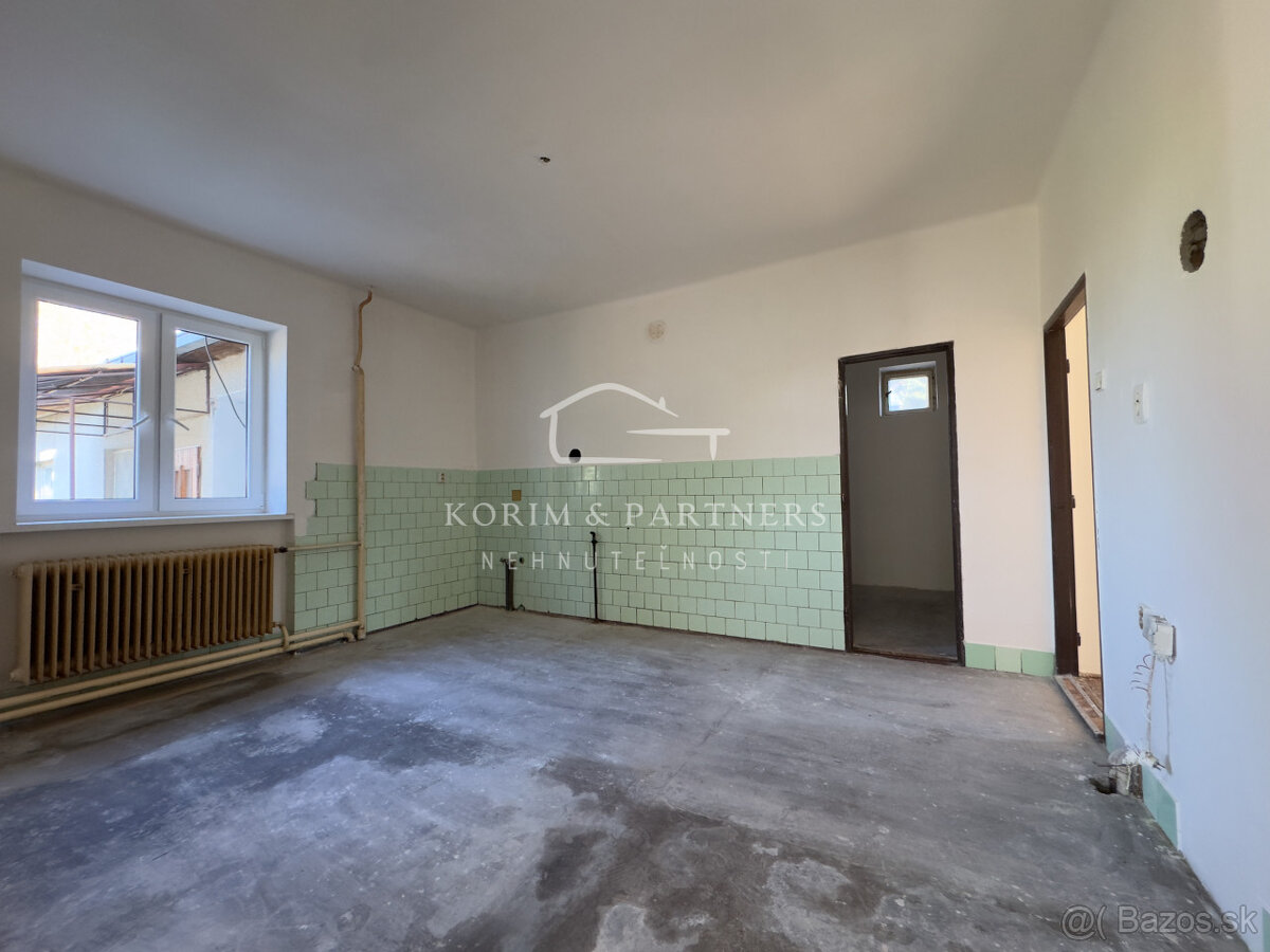 Perspektívny rodinný dom v centre obce Vrakúň - 7