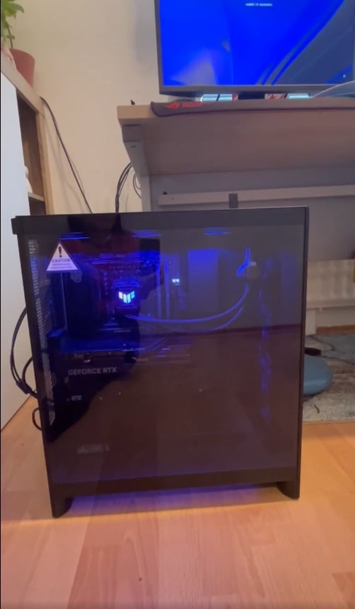 Najvýhodnejší Herný PC s 9800x3D+ CL30 6000mhz RAM na BAZOSI - 7