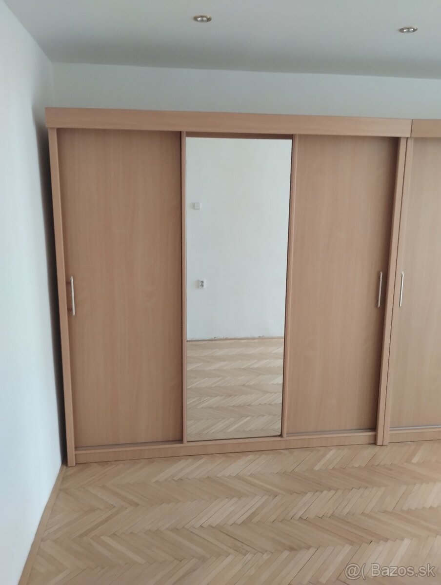 Ponukam prenájom 2-izboveho bytu - 7
