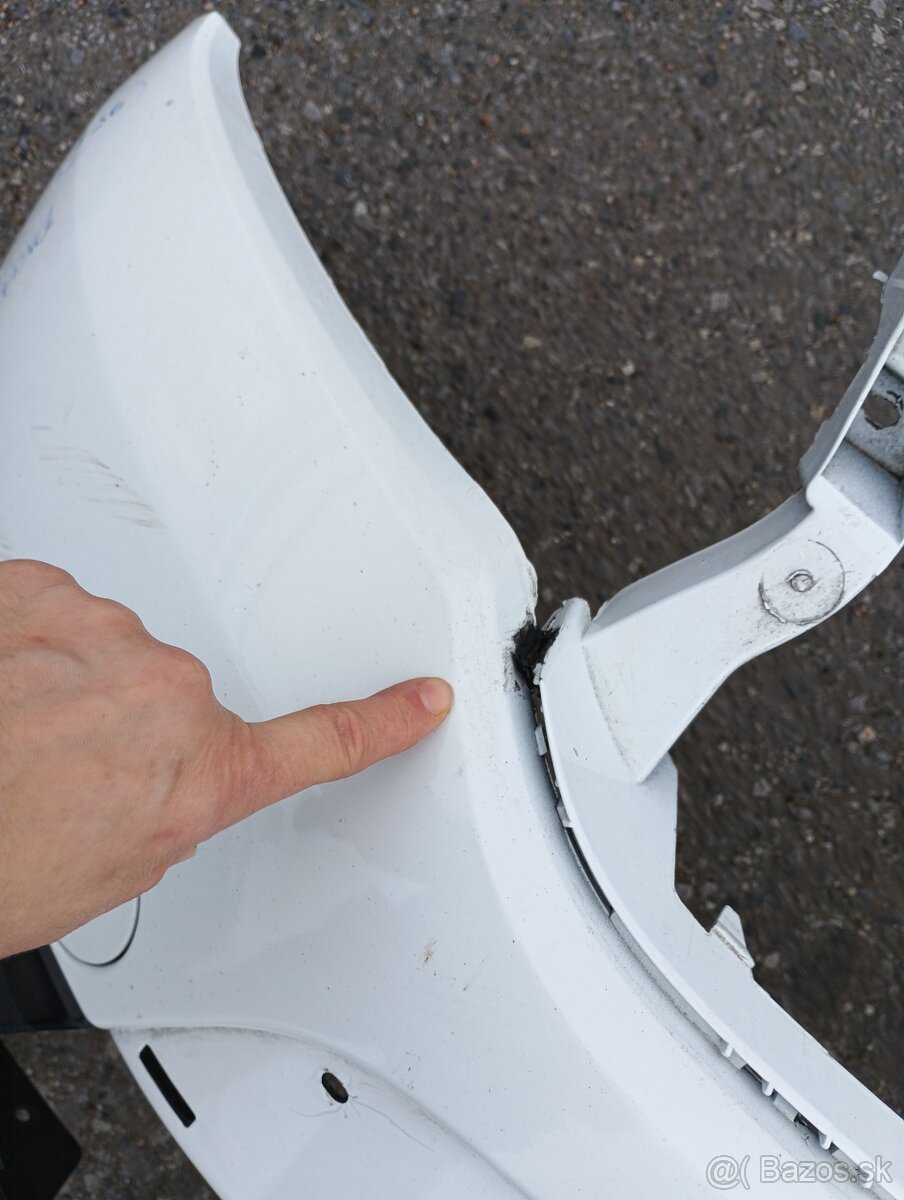 Predný nárazník Dacia Logan - 7