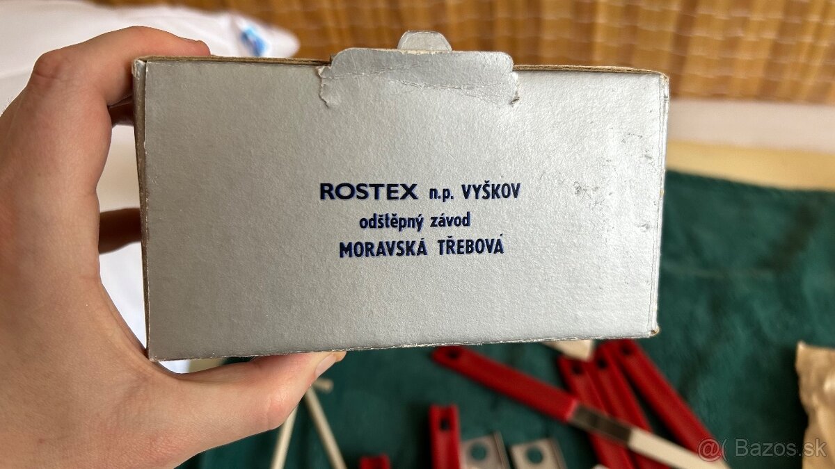 Závesná súprava kuchynských doplnkov ČSSR 1989 - 7