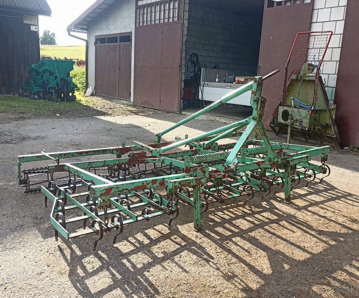 Kombinator kultivátor s drviacimi valcami nemecky skladacie - 7