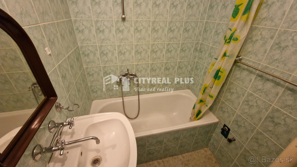 Ponúkam na prenájom 2 izbový byt na ulici Ľ.Štúra Nové Zámky - 7