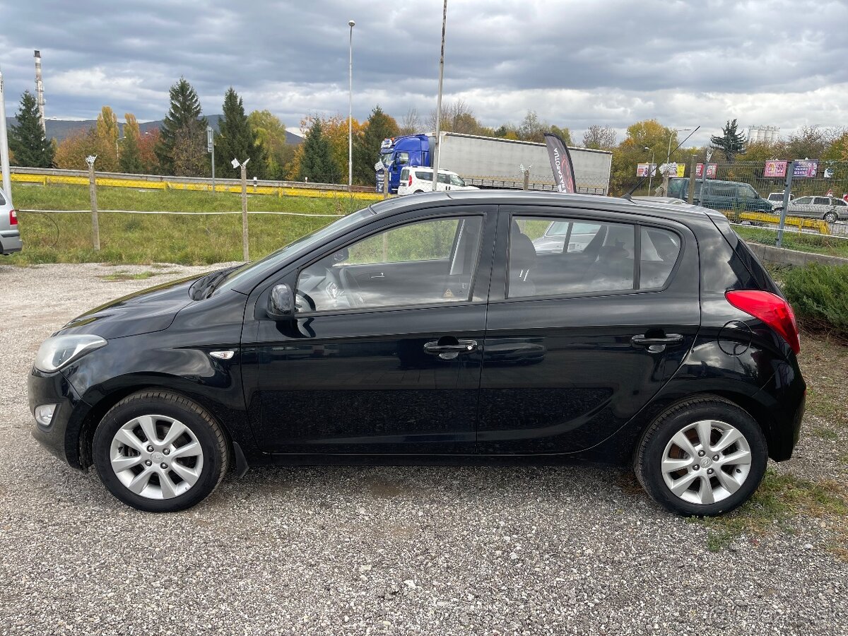 Hyundai i20 66400 km - 7