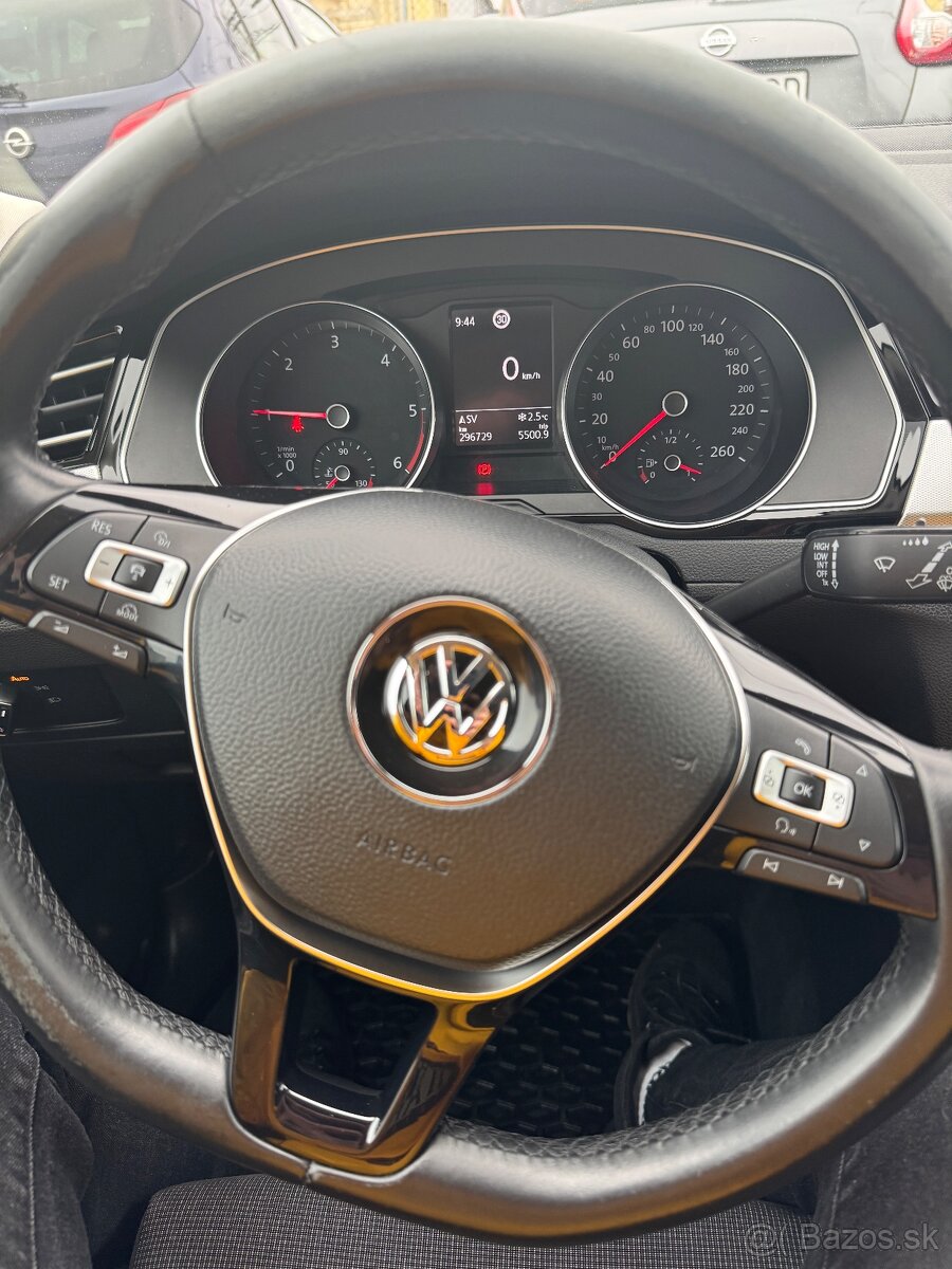 Volkswagen Passat b8 - 7