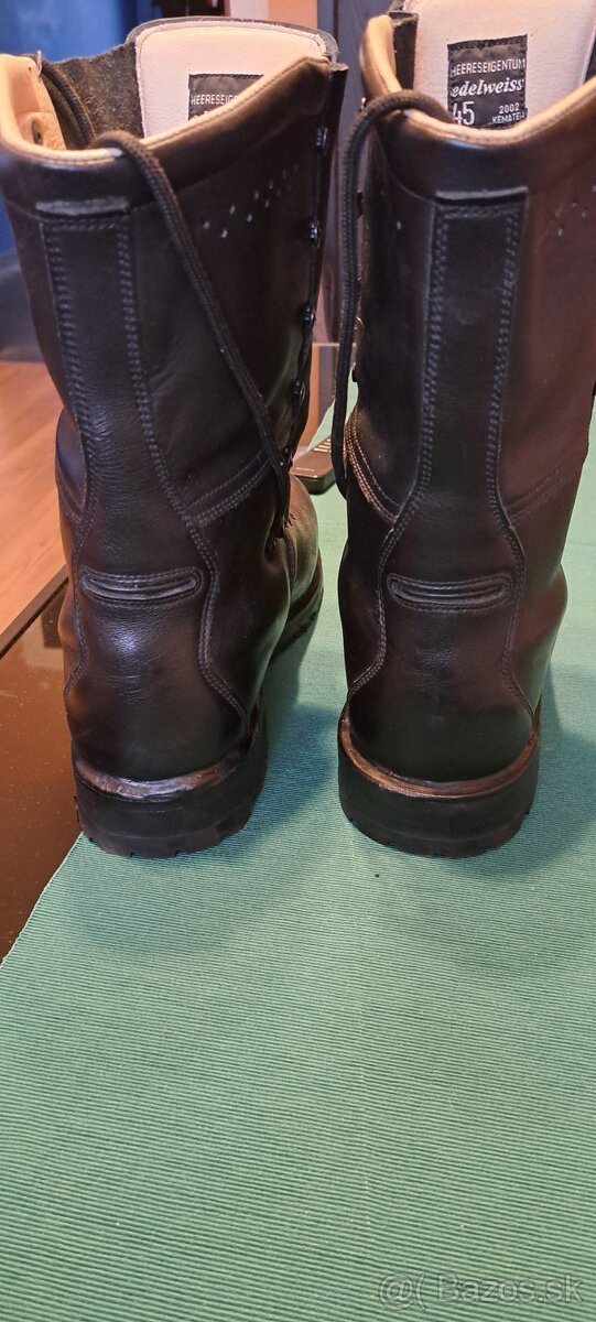 RAKUSKE VOJENSKE KANADY 46 - 7