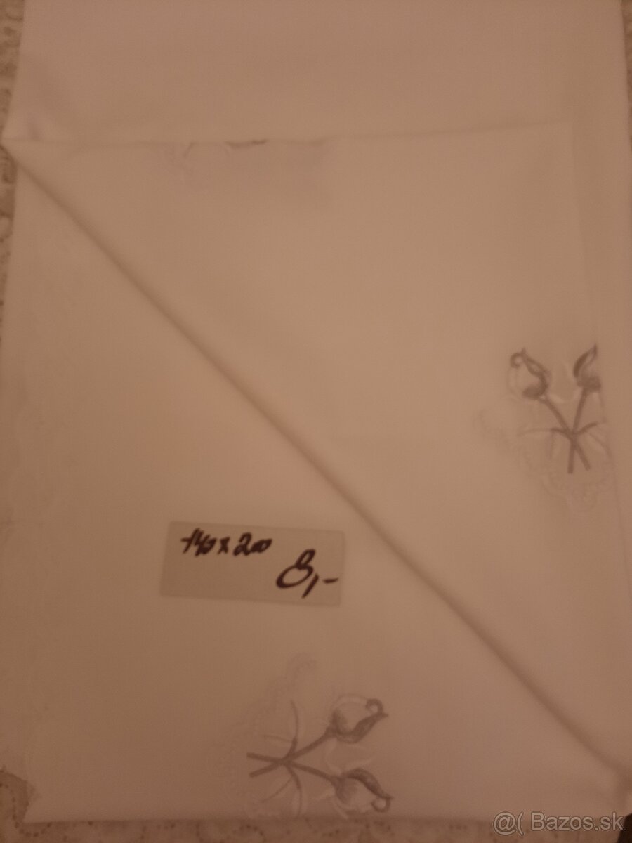 Obrusy na jedálenský stôl - 7