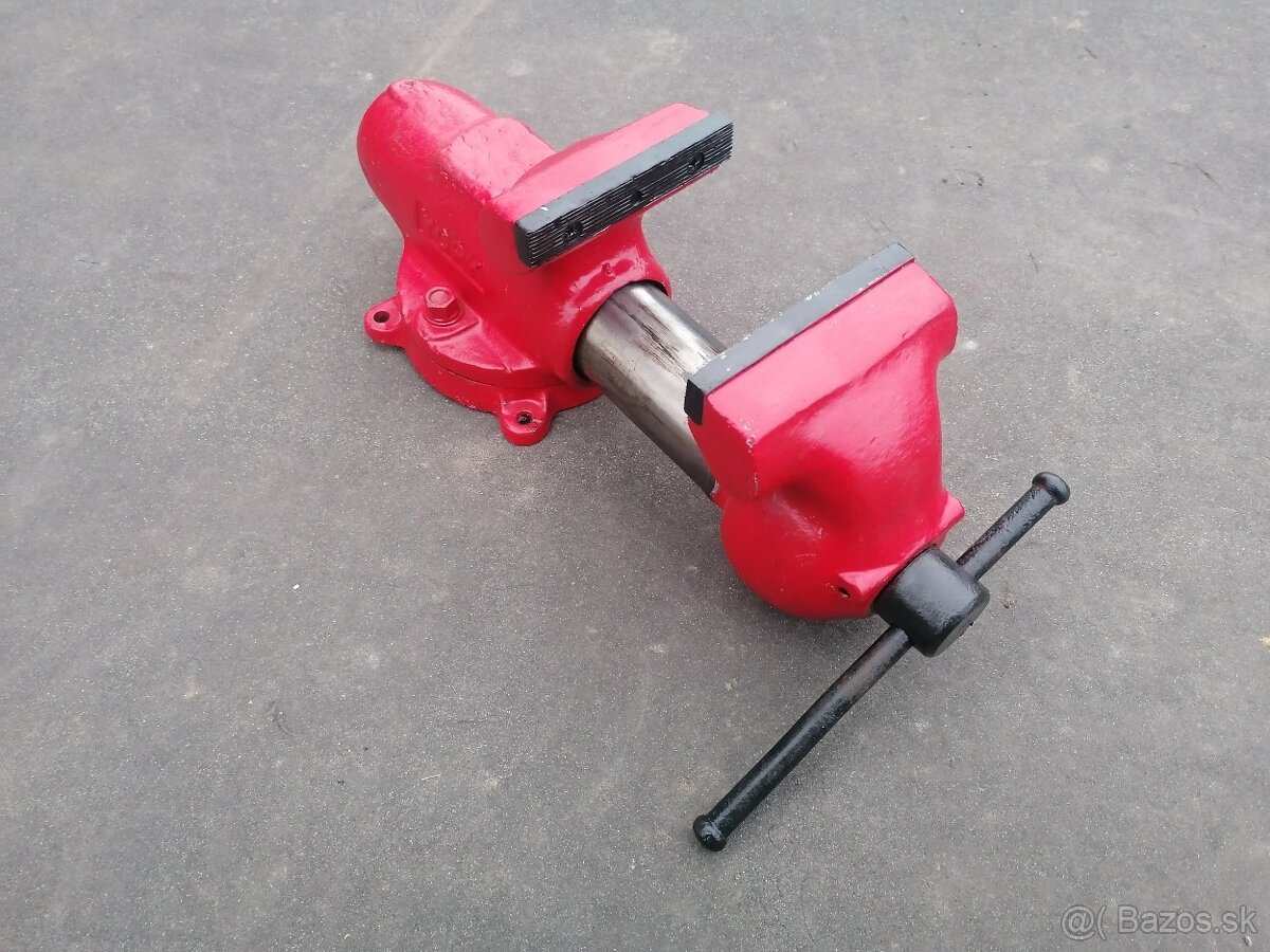 Predám zverák YORK 125 - 7