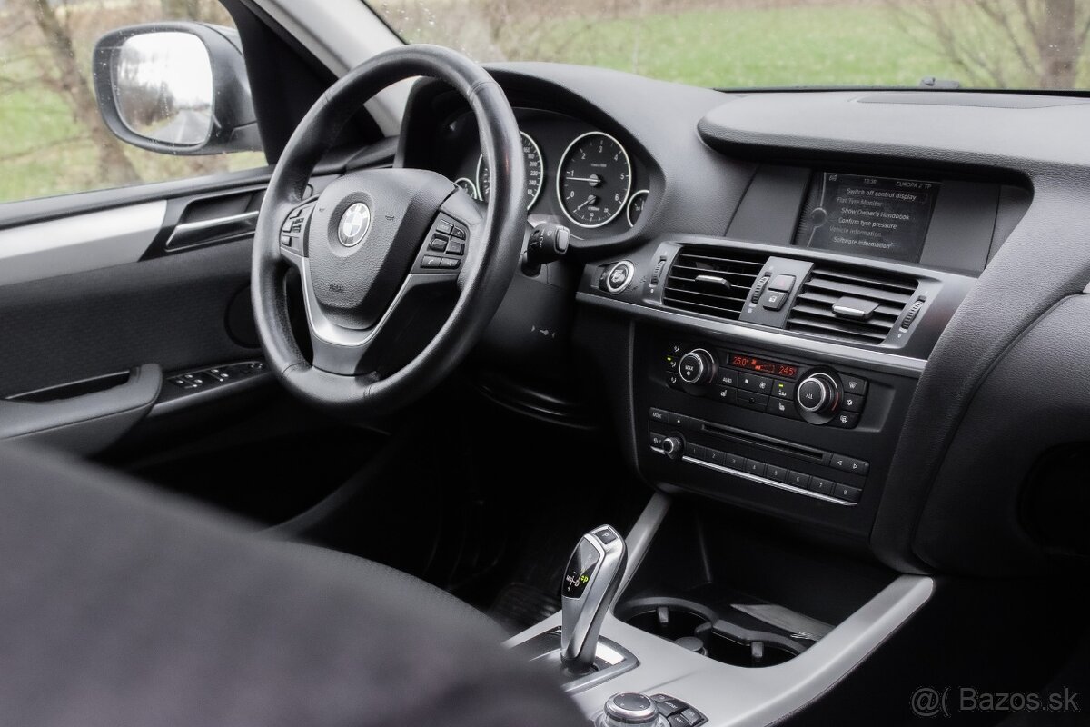BMW X3 xDrive20d A/T - 7