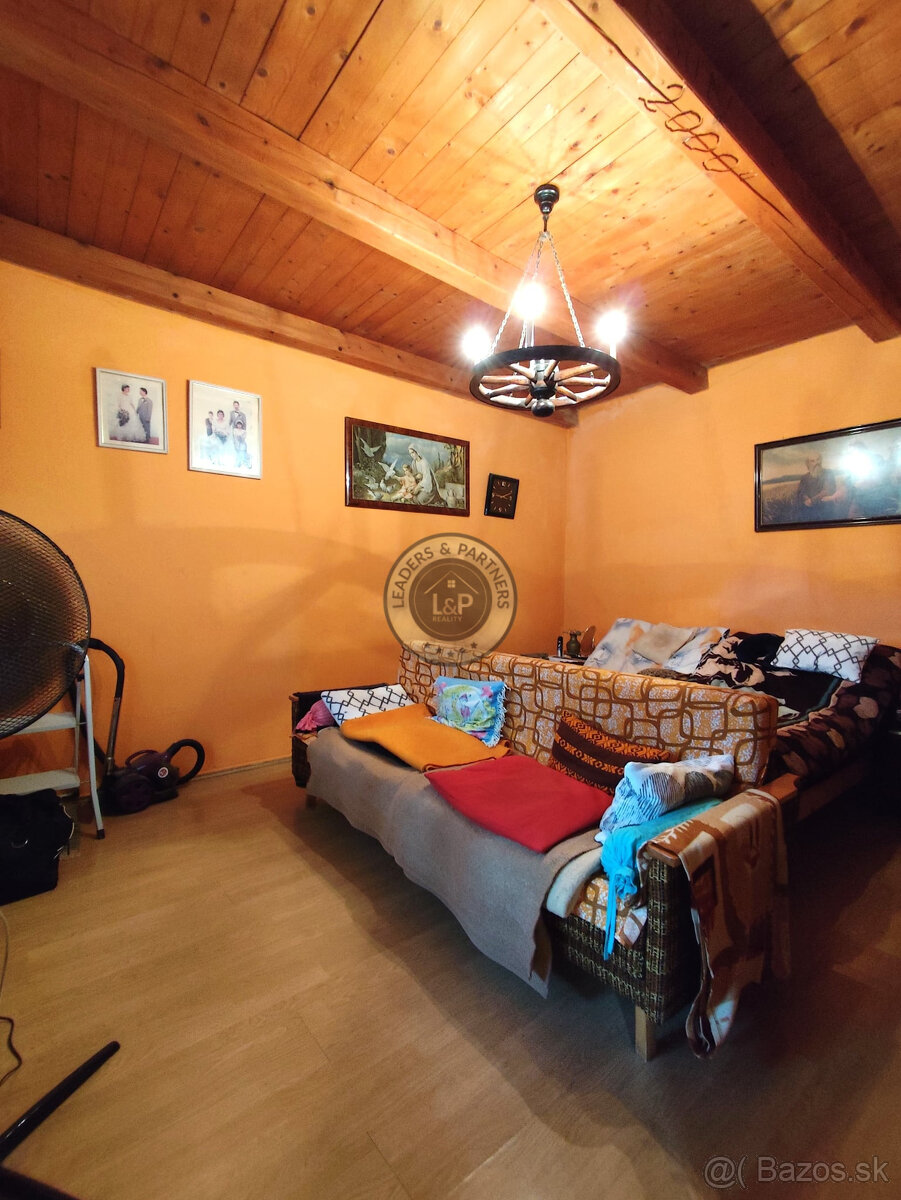 PREDAJ rodinný dom Ásvanyráró - 7