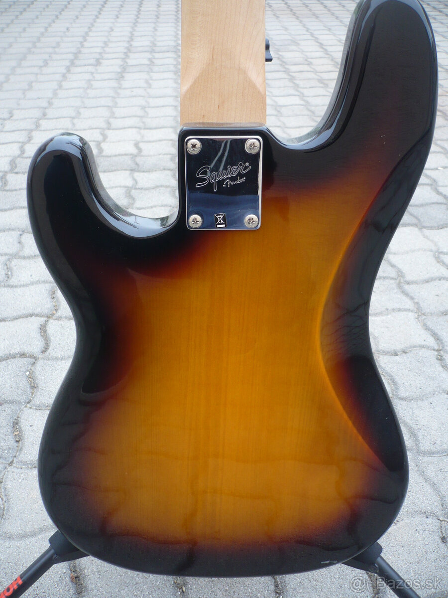 Predám legendárnu basu Fender - 7