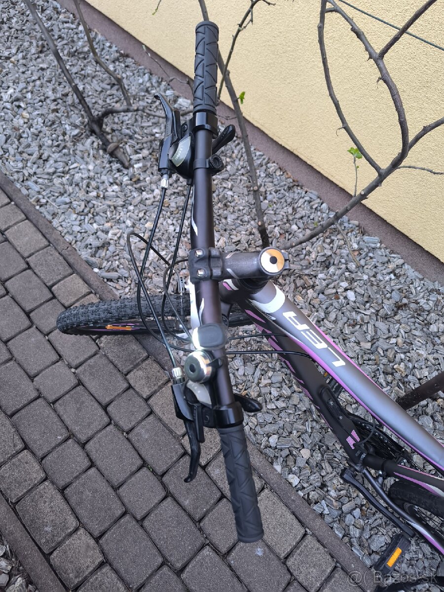 Dámsky pekný bicykel - 7