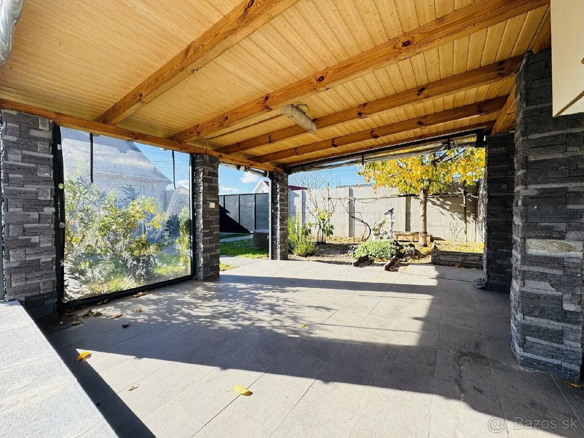 Na predaj priestranný 4i RD v obci Gajary. - 7