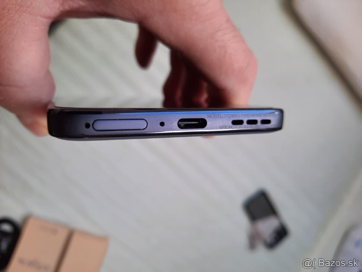 Motorola Edge 50 Neo 8/256 - 7