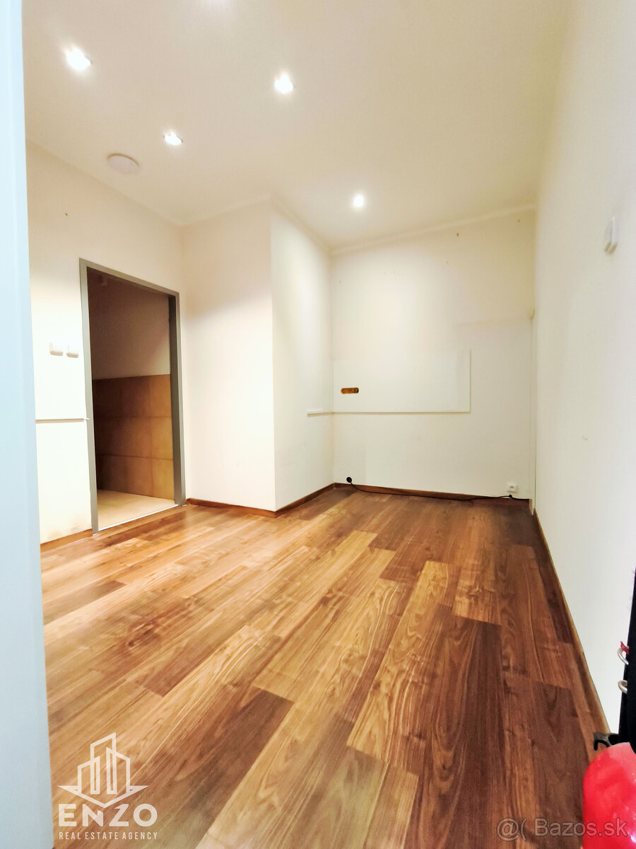 Priestor v polyfunkčnej budove na prenájom 210 m2 - 7