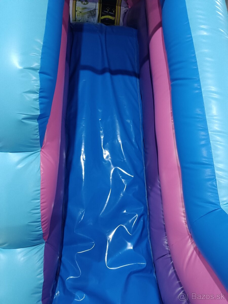 Skakaci hrad Princezna - 7