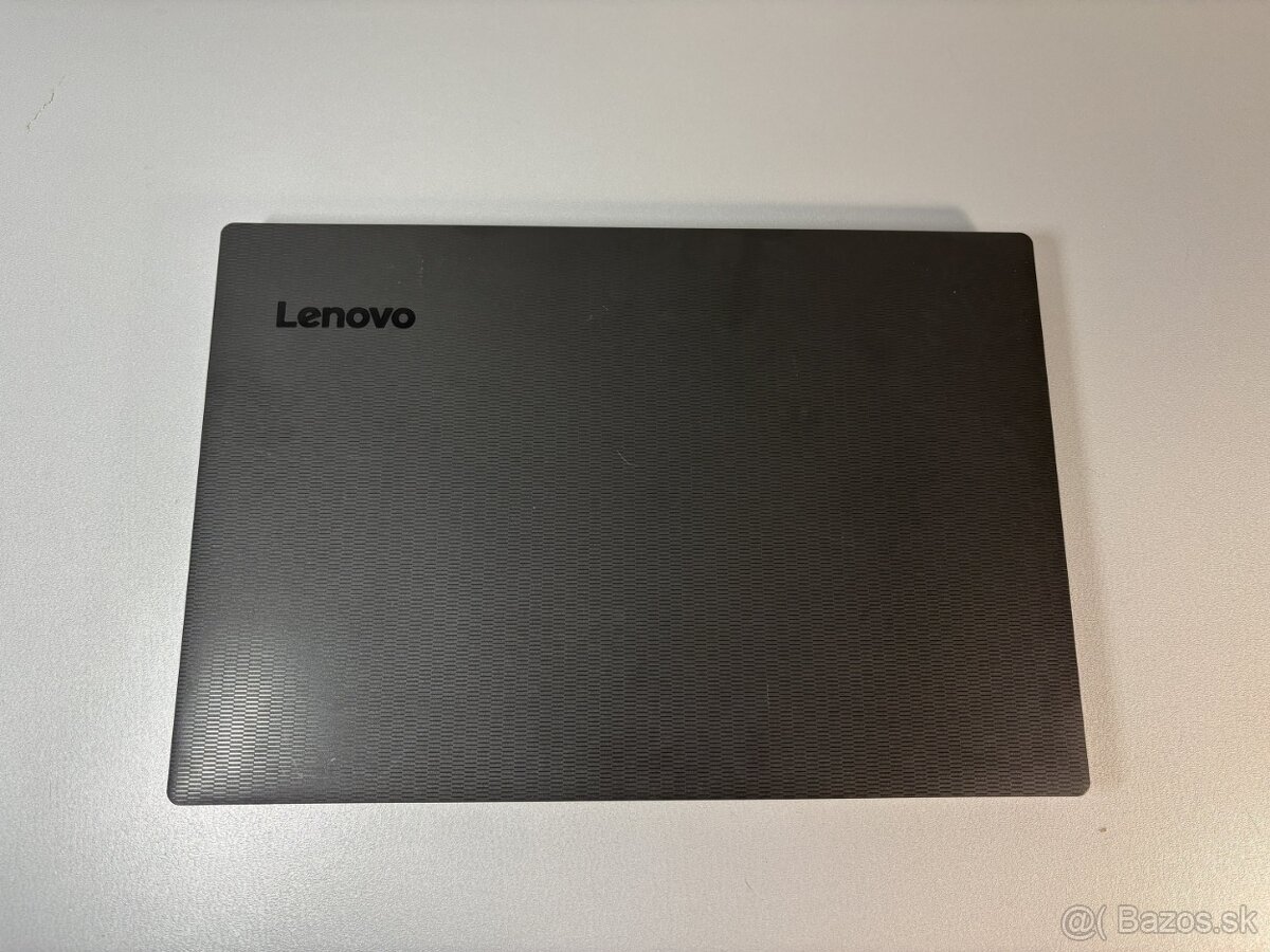 #043 - Lenovo 15.6/i3 7020U/20GB RAM/SSD/Win11 - 7