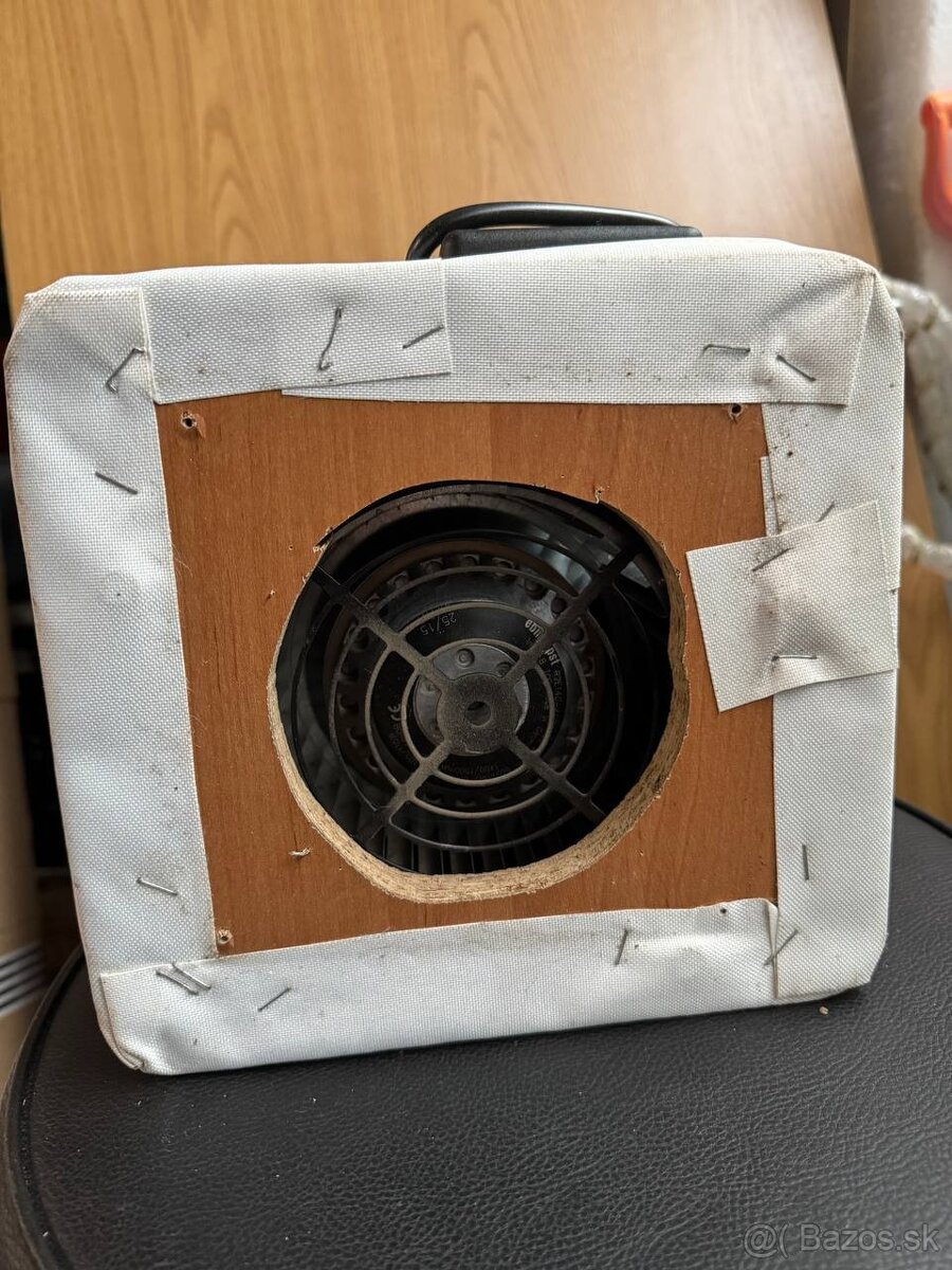 Ventilátor / kompresor s napájacím zdrojom a LED pásikmi - 7