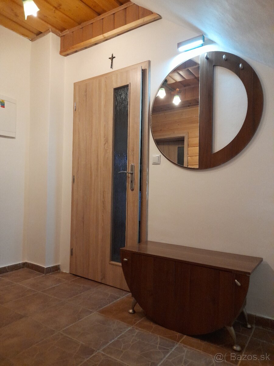 Rodinný dom (2 bytove jednotky) Vitanová - 7