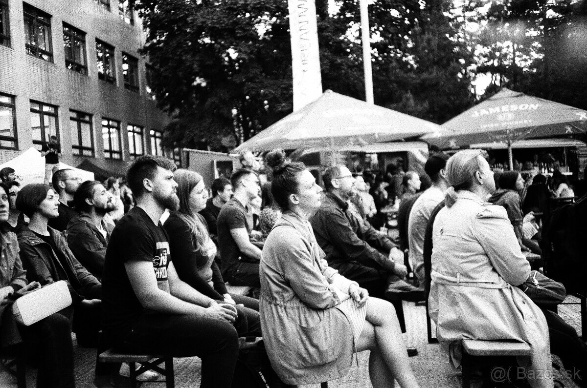 Olympus mju I + Ilford 400 - 7