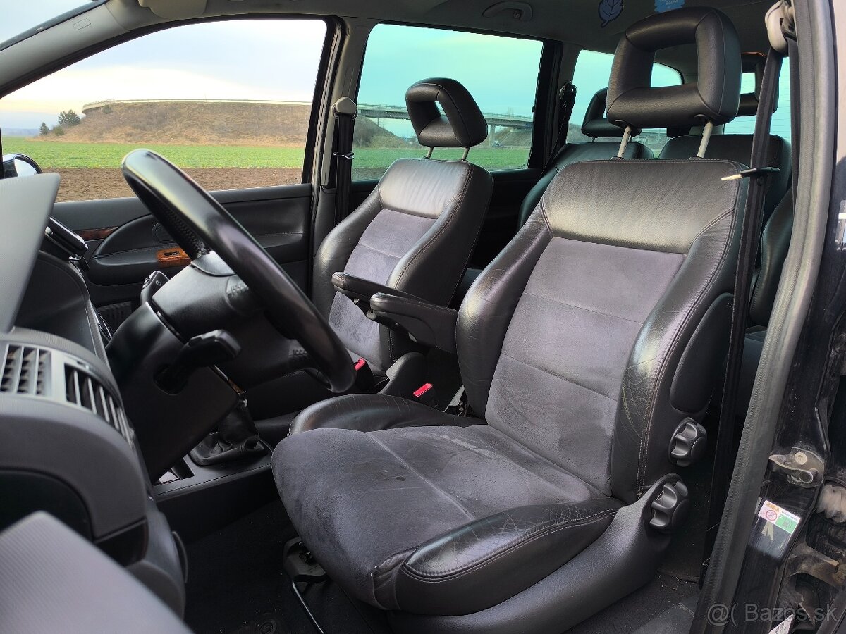 Seat Alhambra 2.0 TDi Reference _ 7 miest - 7