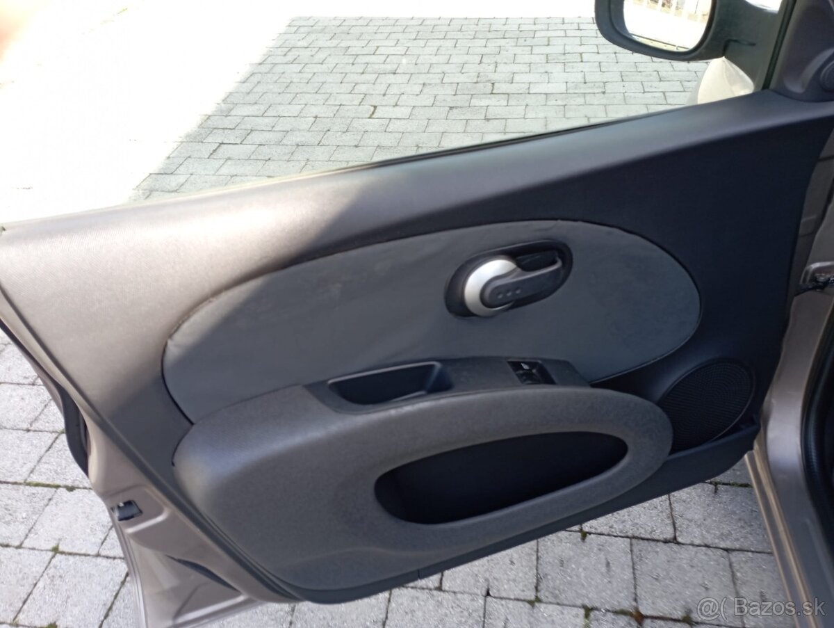 Nissan Micra - 7