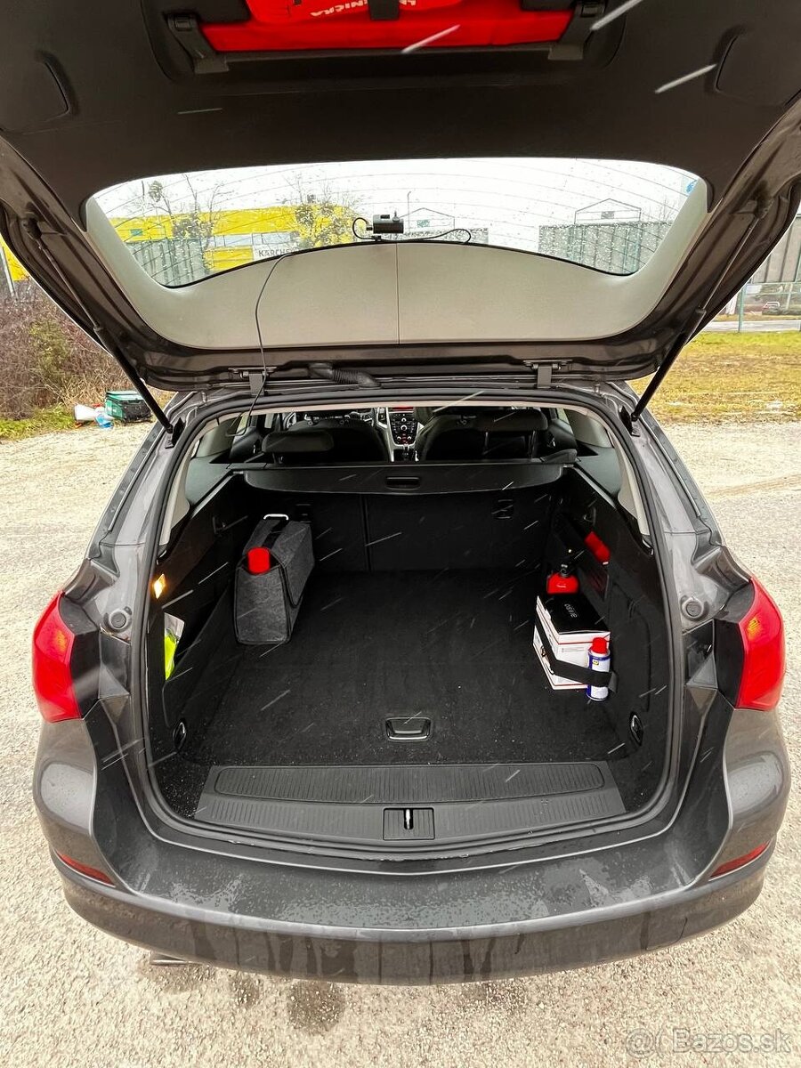 Astra Sport Tourer - 7