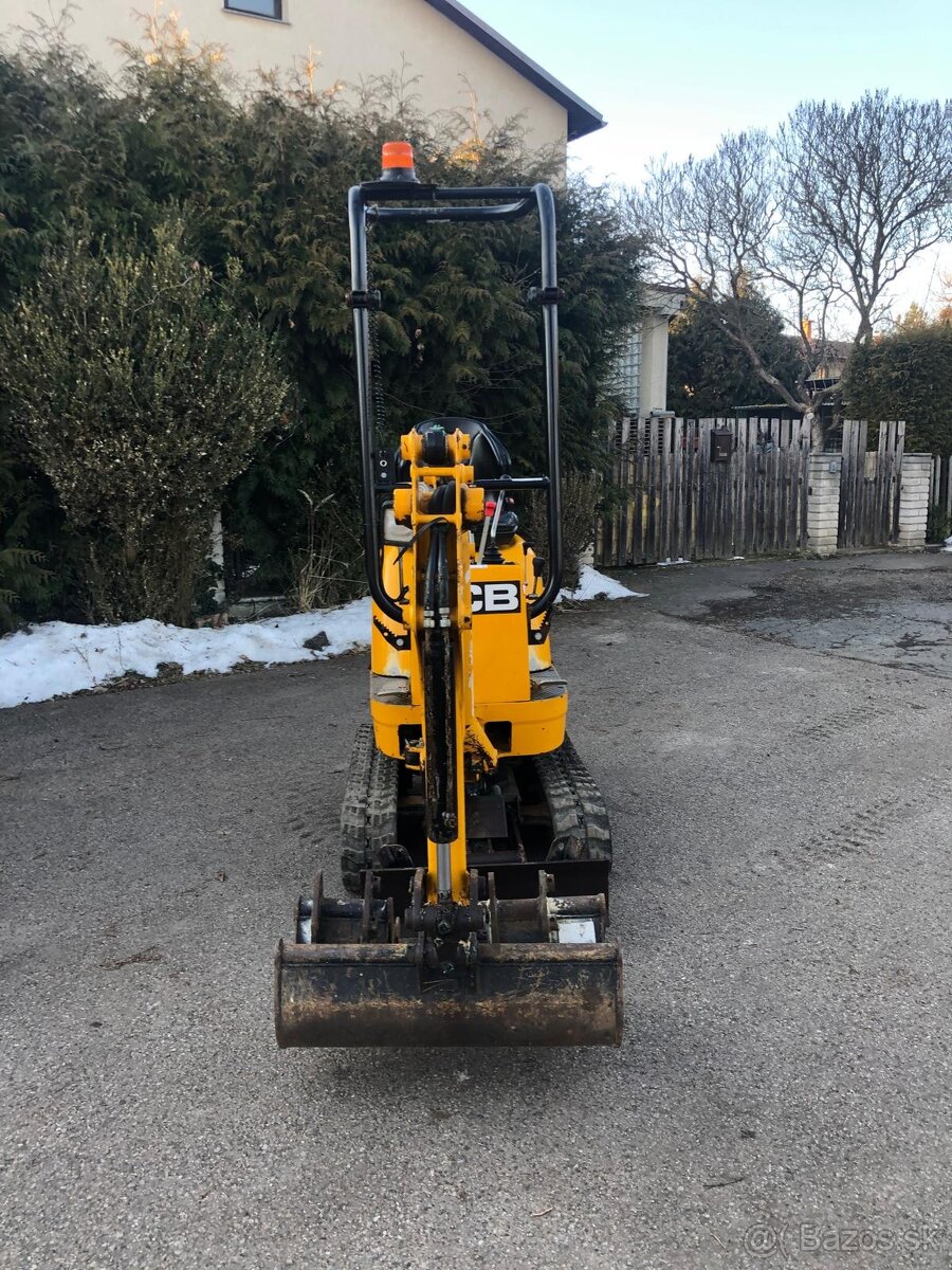 Minibagr JCB 8008CTS - 7