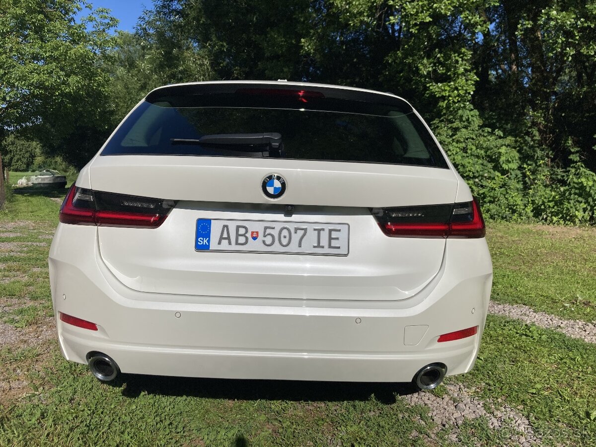 BMW 320d xDrive Luxury Line - 7