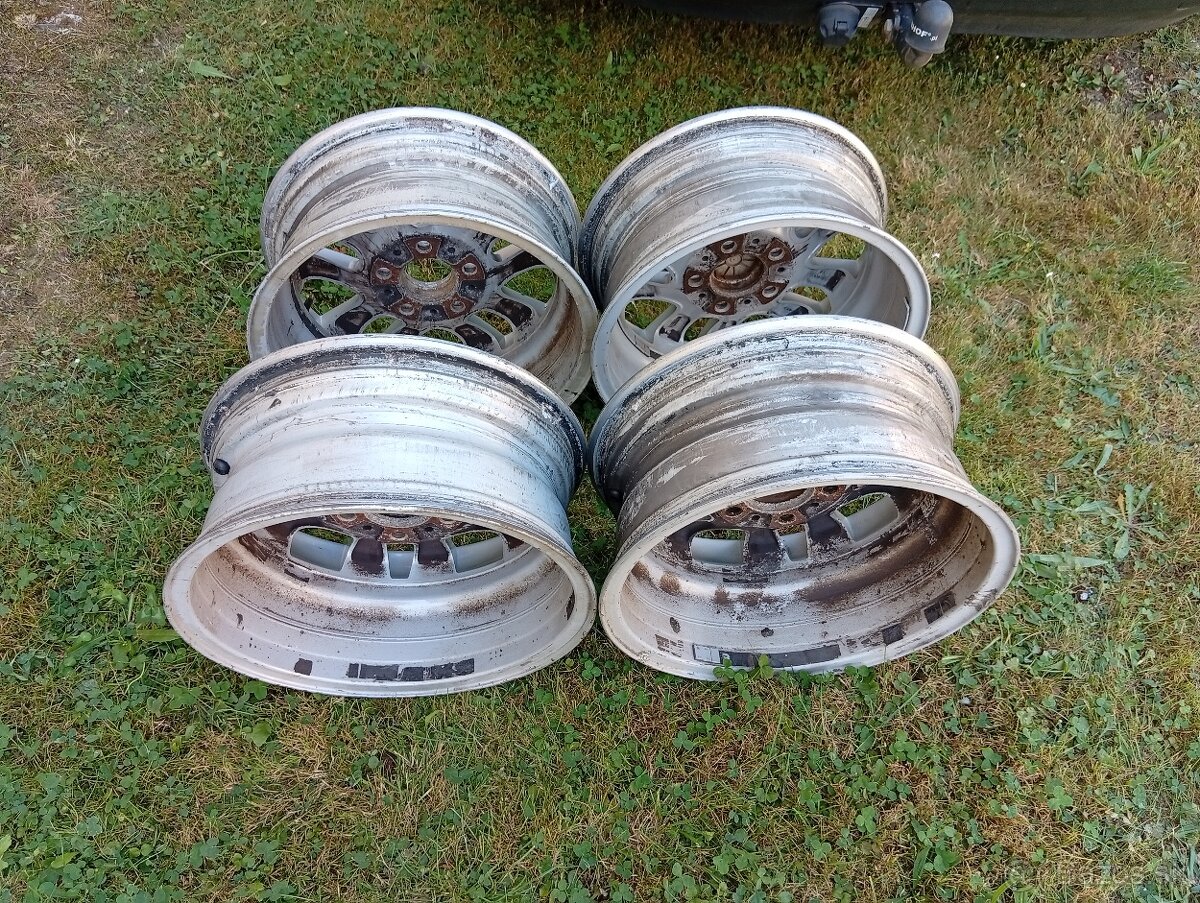 Elektróny 5x120 r 16 , BMW - 7