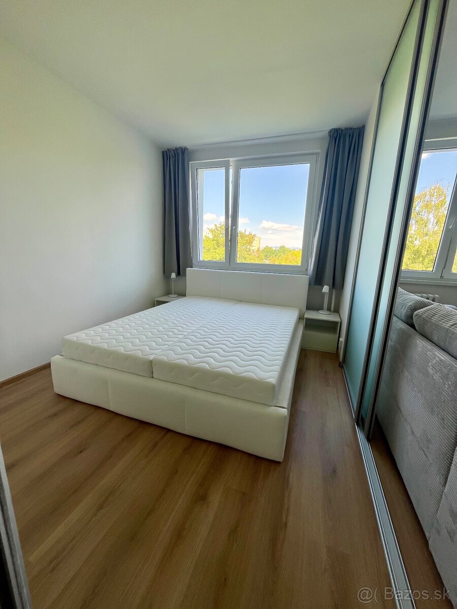 Prenájom 1,5 izbového bytu, Lesnícka 21, Košice - 7