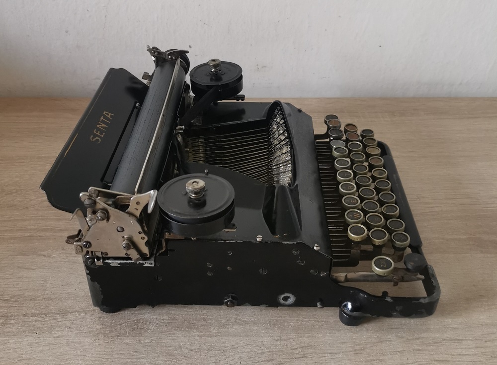 Vzácny starožitný písací stroj Senta 3 Bank z roku 1914 - 7
