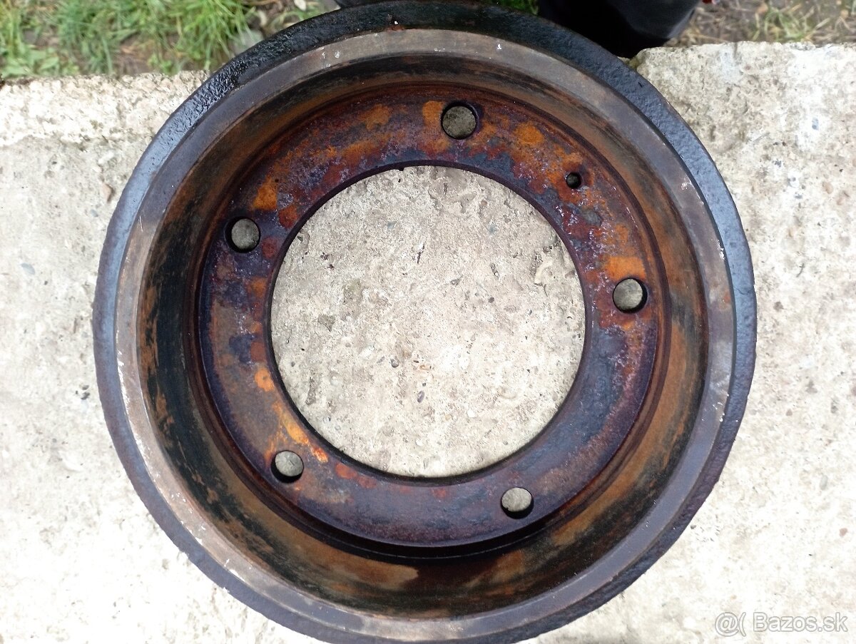 Diely multicar M25 20€/kus - 7