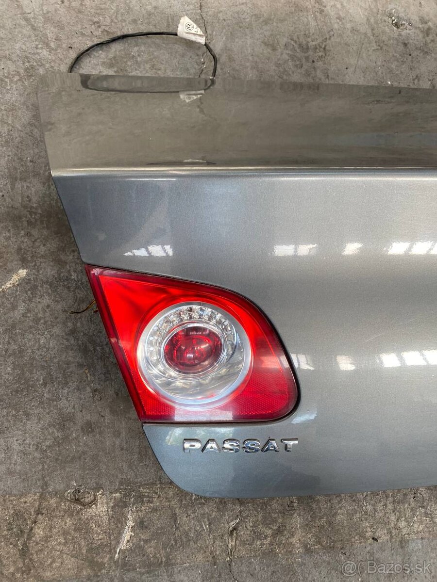 Kufor VW Passat B6 - 7