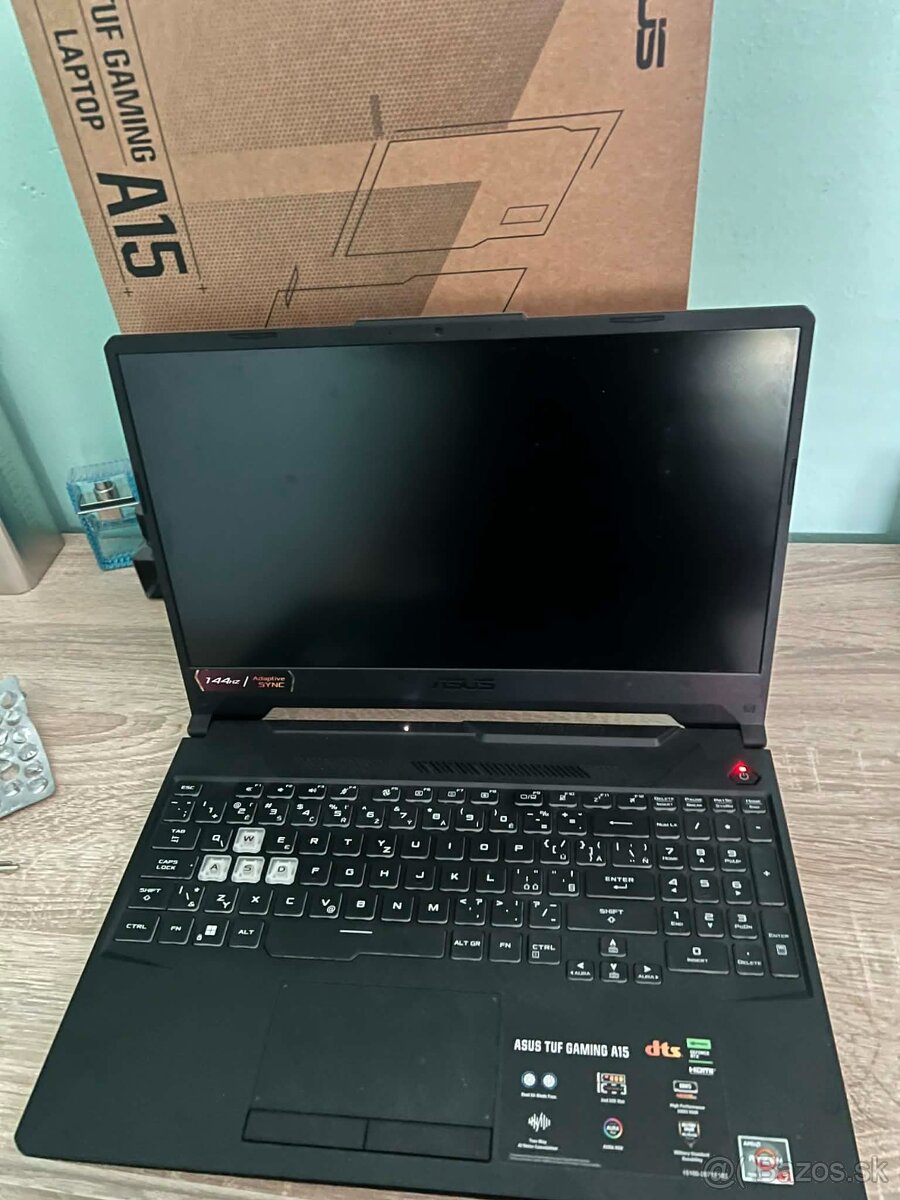 ASUS TUF GAMING A15 - 7