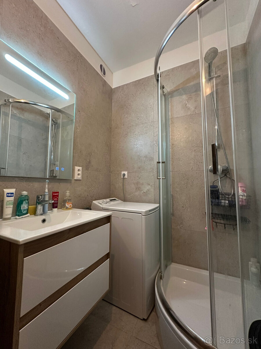 2- Izbový byt Ružinov (Štrkovec) - 7