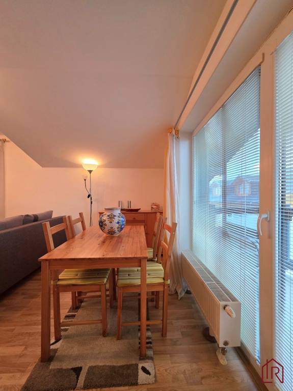 Apartmán, Nová Lesná, 46m2 + balkón, park. miesto, zariadený - 7