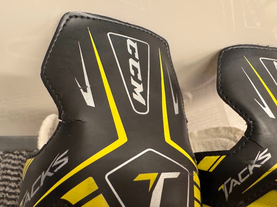 BRUSLE CCM TACKS 1792, vel. 9 /44 - 7