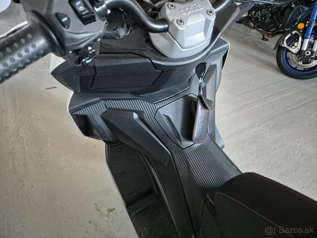 APRILIA SR125GT - 7