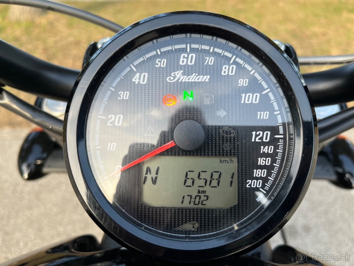 Predám Indian Scout bobber sixty - 7