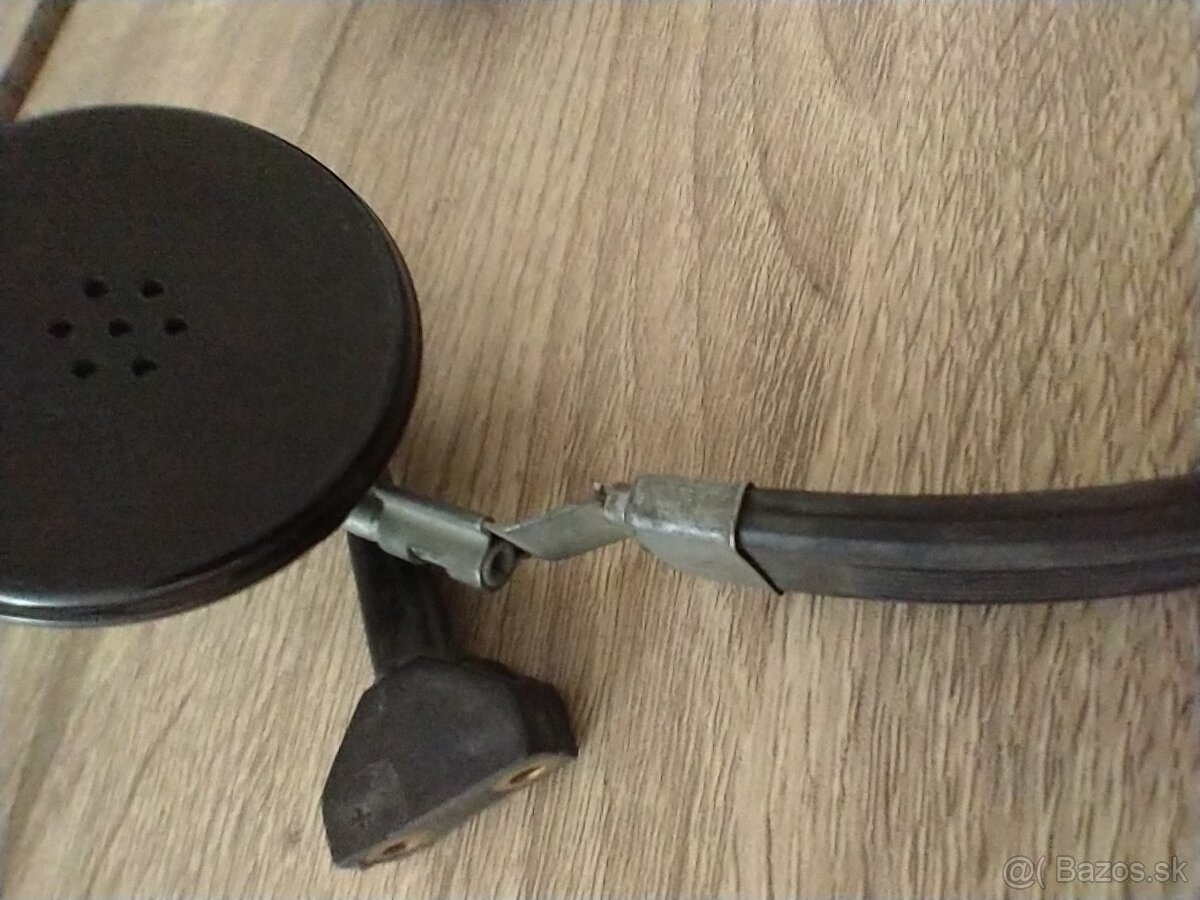 Staré retro vojenské sluchadla - 7