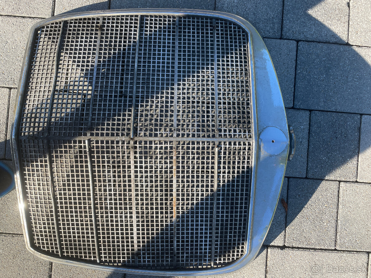 🚗 Predám originálnu masku Mercedes-Benz W110 (Heckflosse) - 7