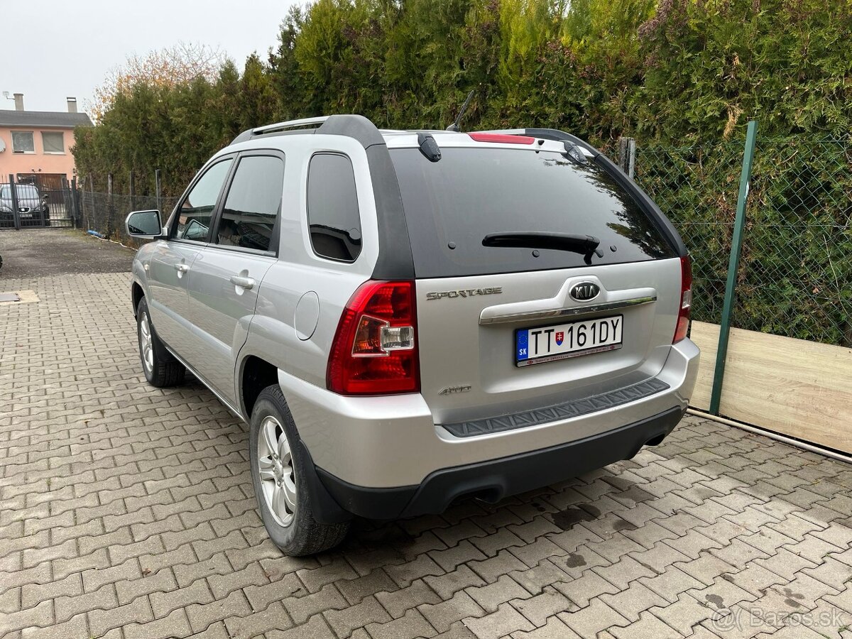 KIA Sportage 2.0 CVVT - 7