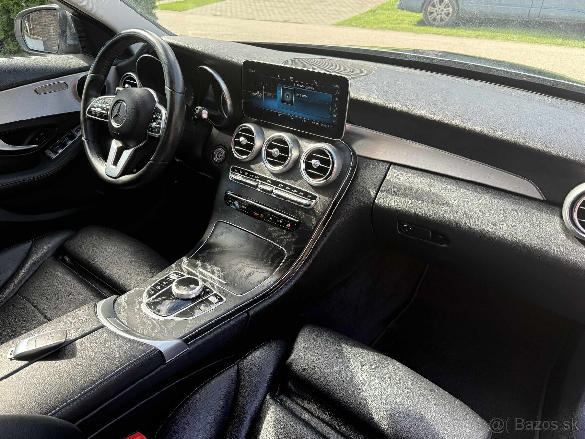 Mercedes-Benz C trieda Sedan Mercedes 200 d A/T - 7