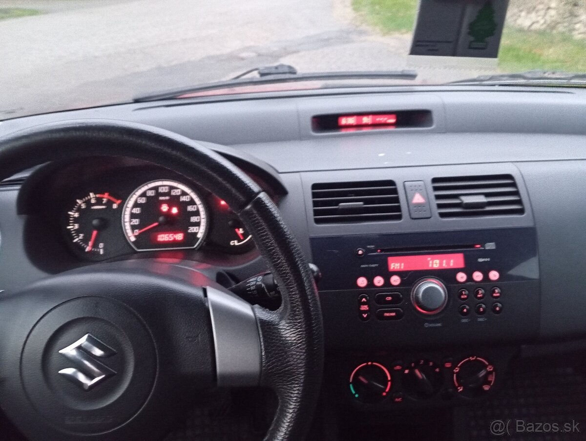 Predám Suzuki Swift - 7