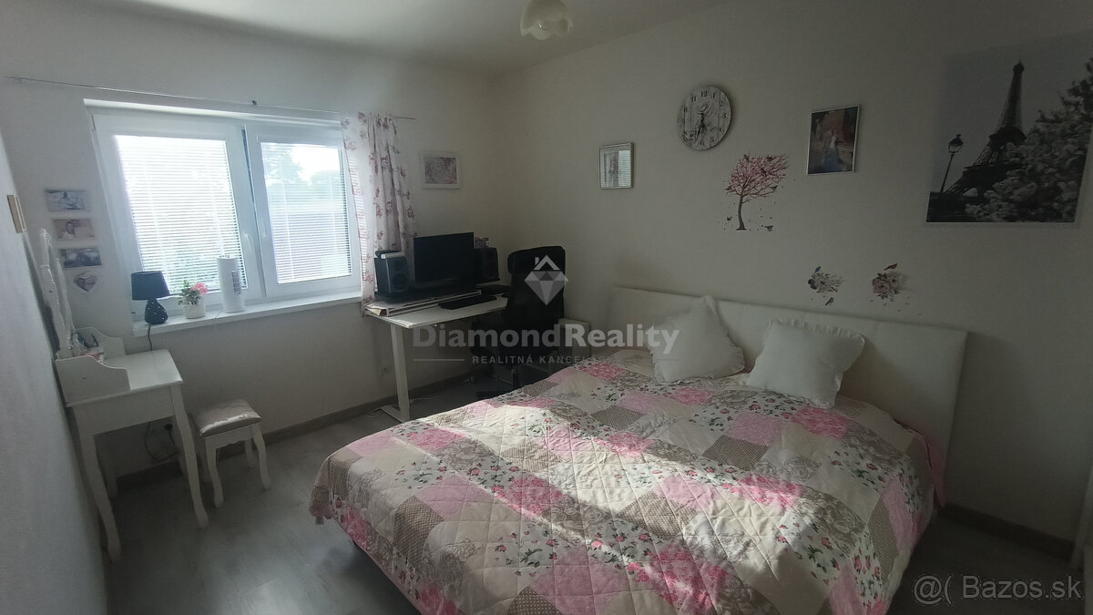 RezervovanéNa predaj krásna novostavba v obci Svätoplukovo - 7