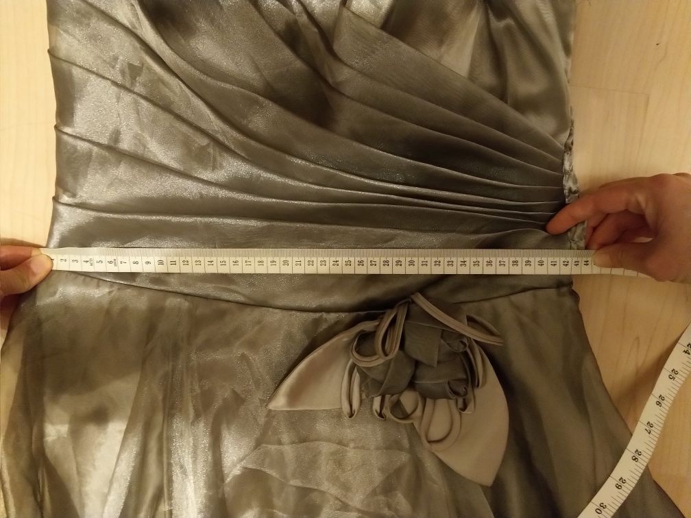 Strieborné spoločenské šaty - 7