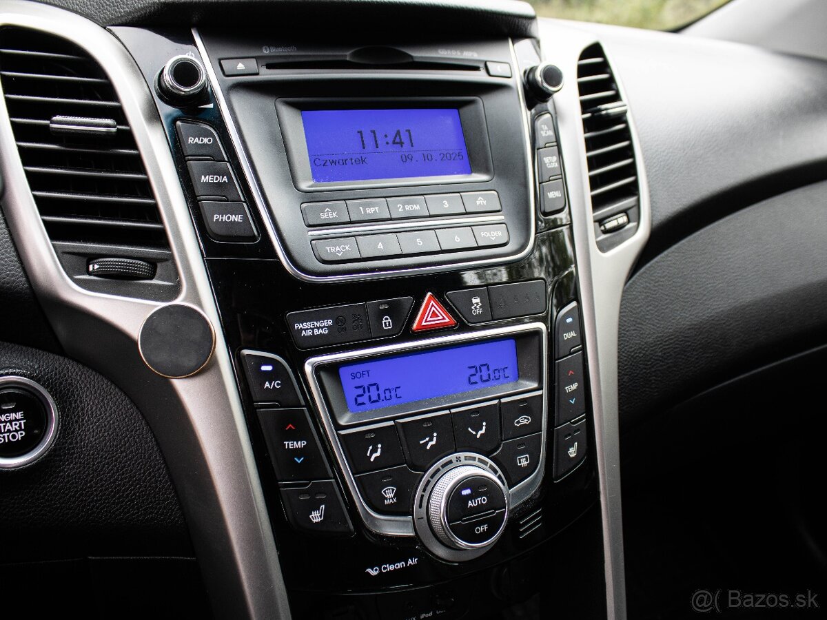 Hyundai i30 CW 1.6 CRDi 136 Style - 7