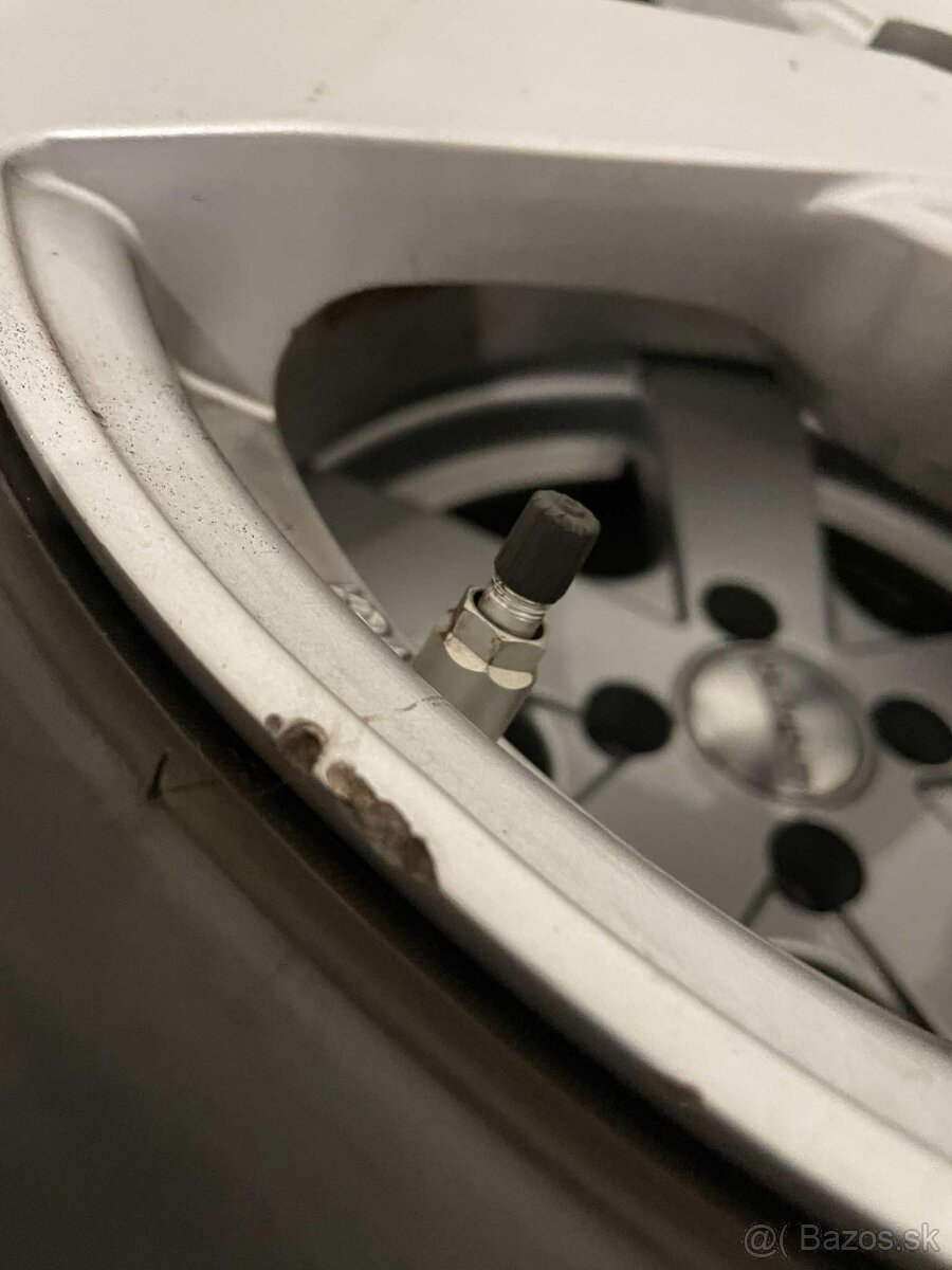 4ks ALU+TPMS+pneu - 7